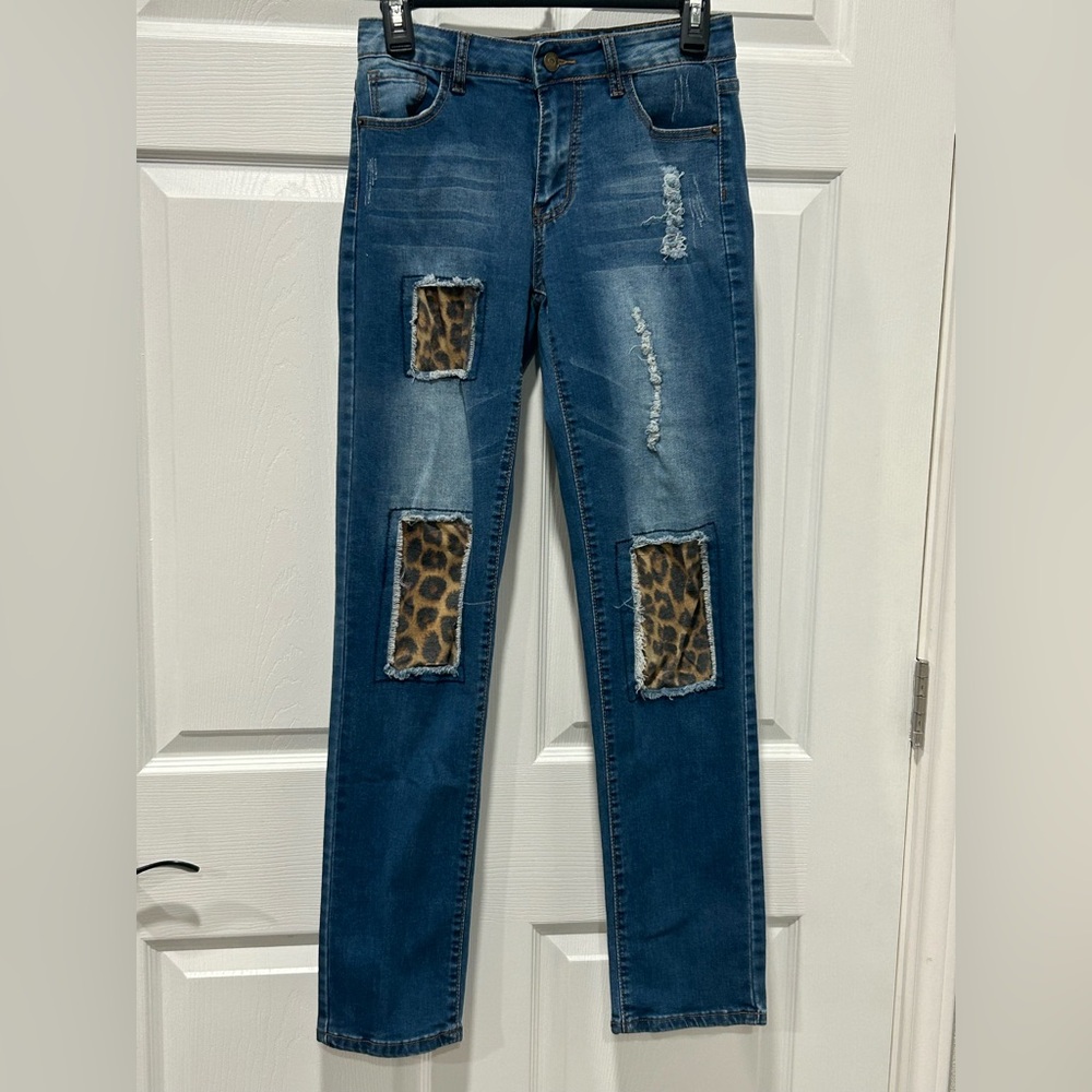 L&B Lucky & Blessed Jeans Women's 4 Animal Print Patches Distressed Blue Stretch